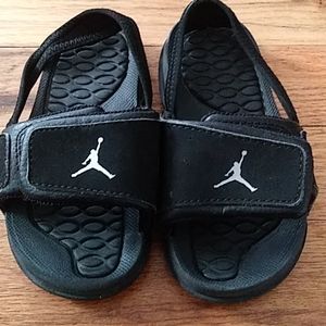 boy jordan slides